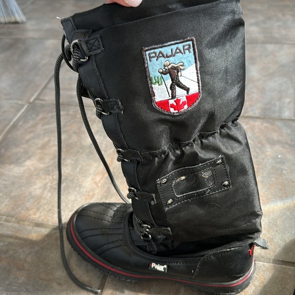 PAJAR black boots size 5.5 waterproof. Lined warm tie lace front; used - Picture 5 of 9